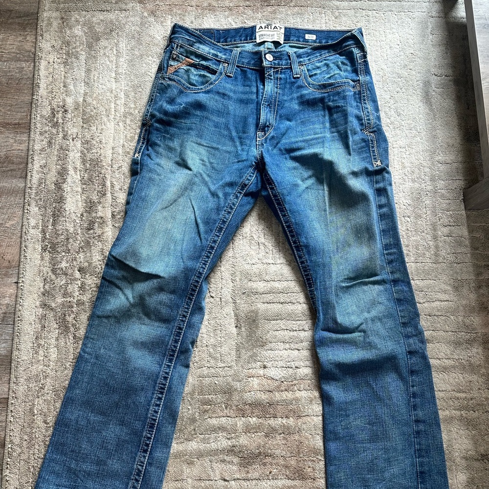 Ariat Men's Classic Straight Blue Jeans